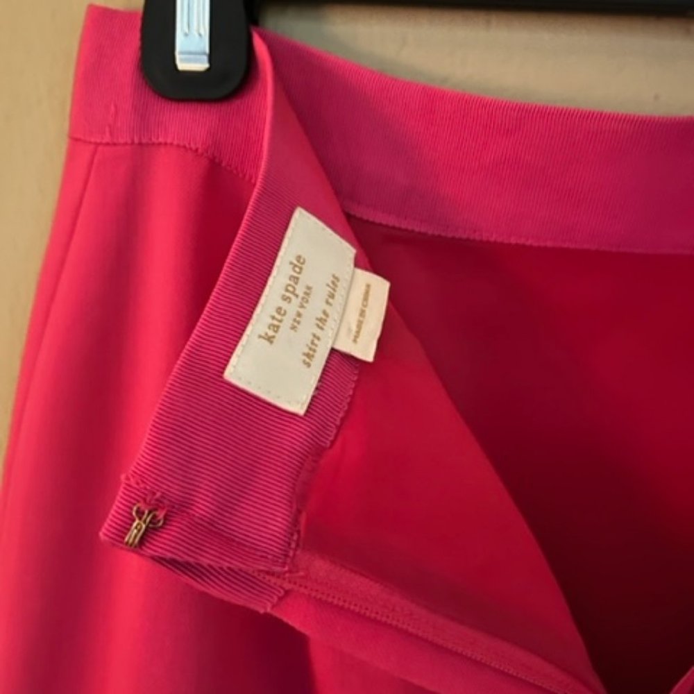 Kate Spade | Wool pencil skirt | Fuchsia | Size 6 - Picture 6 of 10